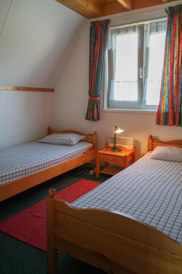 Marilu 6 Pers Allergy-Friendly House On A Typical Dutch Canal And Quiet Place Villa Anjum Exterior foto